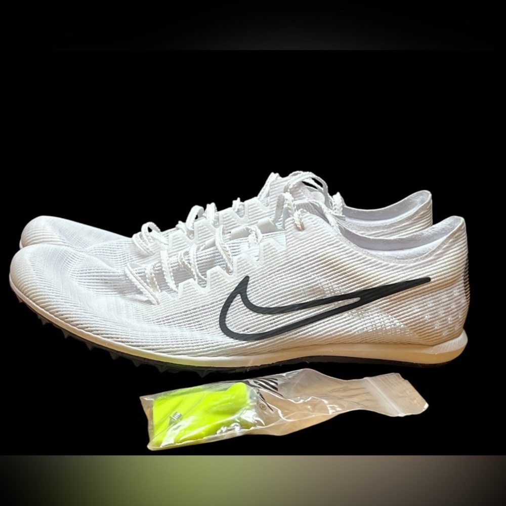 Size 10 - Nike Zoom Mamba 6 White Black Mens DR2733-100